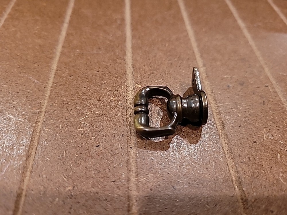 Mock Key Knob Antique Brass- 1 In.