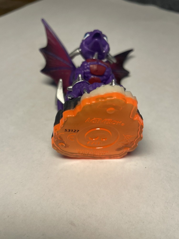 Skylanders: Giants: Cynder