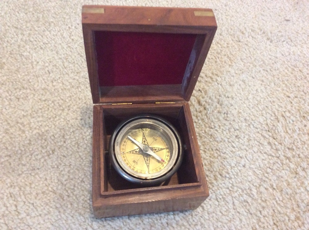 Vintage Nautical Compass in Wood Box