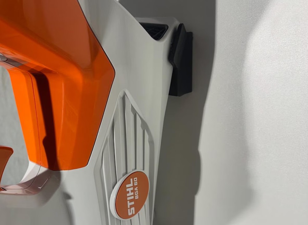 STIHL BGA 60 Leaf Blower Wall Mount