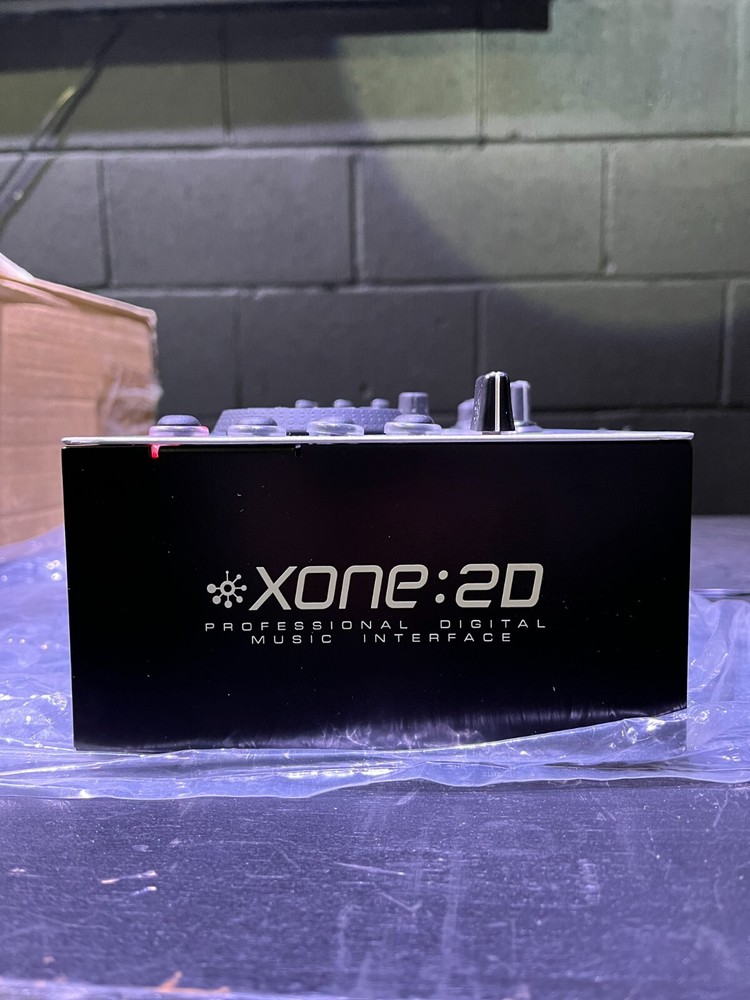 Allen & Heath Xone:2D USB 2.0 Interface and DJ MIDI Controller
