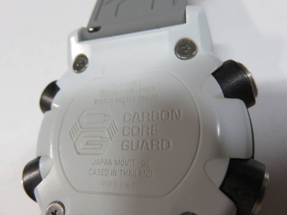 Casio G-Shock Digital-Analog Watch" CARBON CORE GUARD GA-2000 No Box