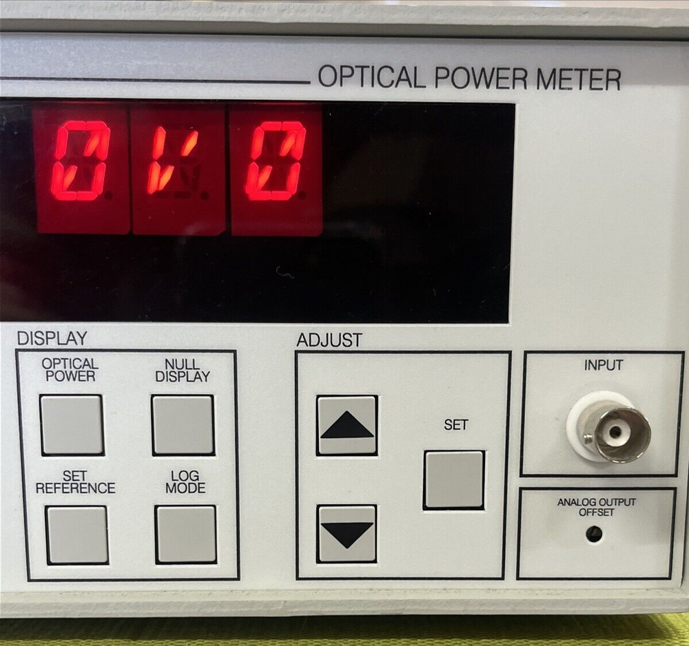Newport Model: 70310 Optical Power Meter