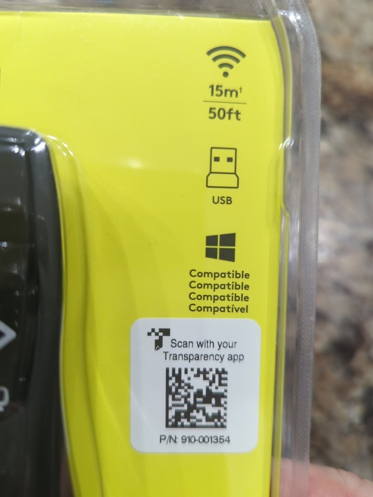 Logitech R400 Laser Presentation Remote - Black (910-001354)