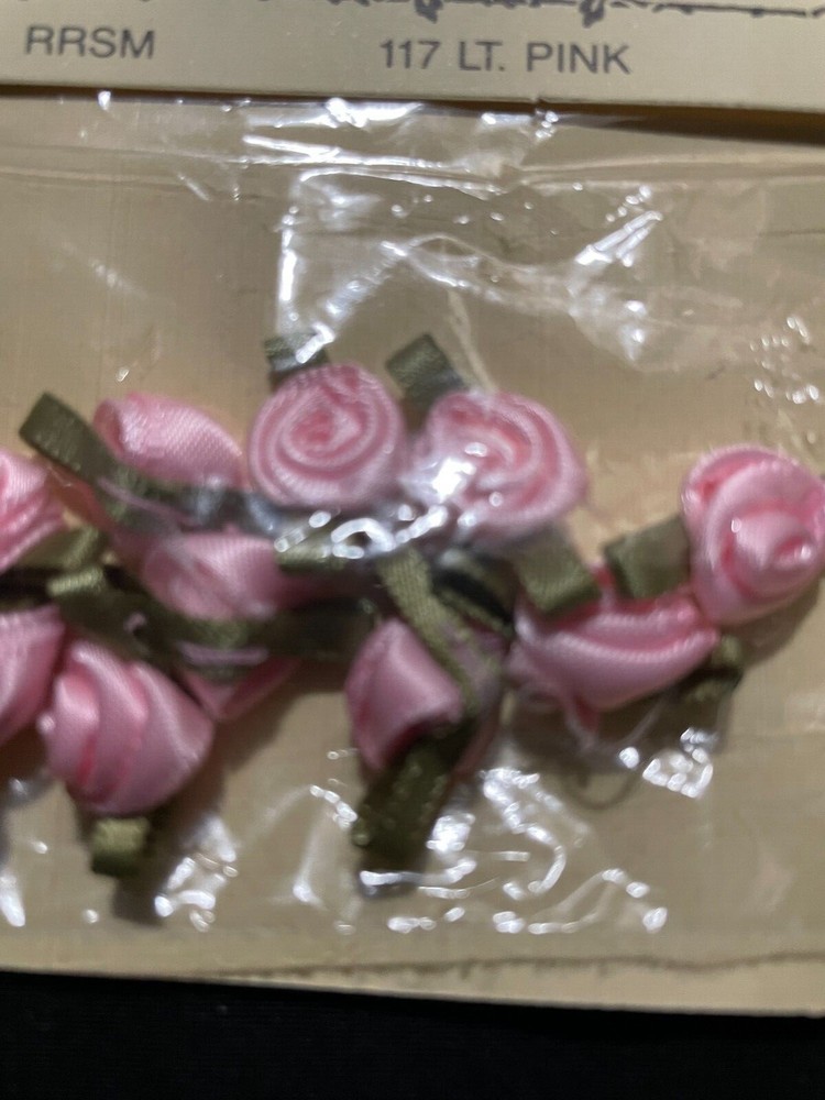 ASSORTED FLOWERS AND LEAVES