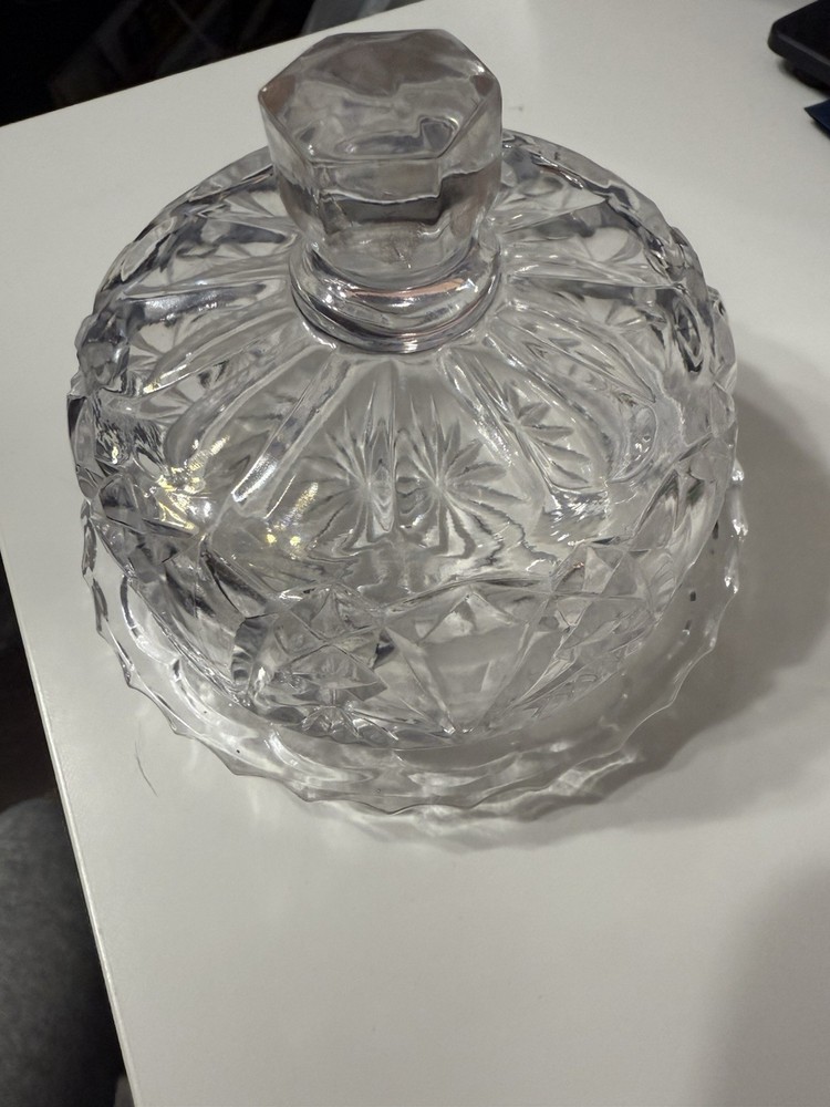 Sparkling round covered butter dish | Cheese Dish | Pinwheel Design