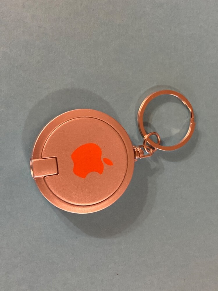 Apple Computer Logo Keychain Mini LED Flashlight. NEW. NEEDS BATTERY.
