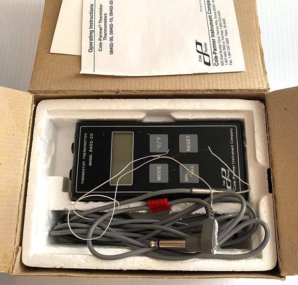 Cole Parmer 8402-20  Thermistor Thermometer