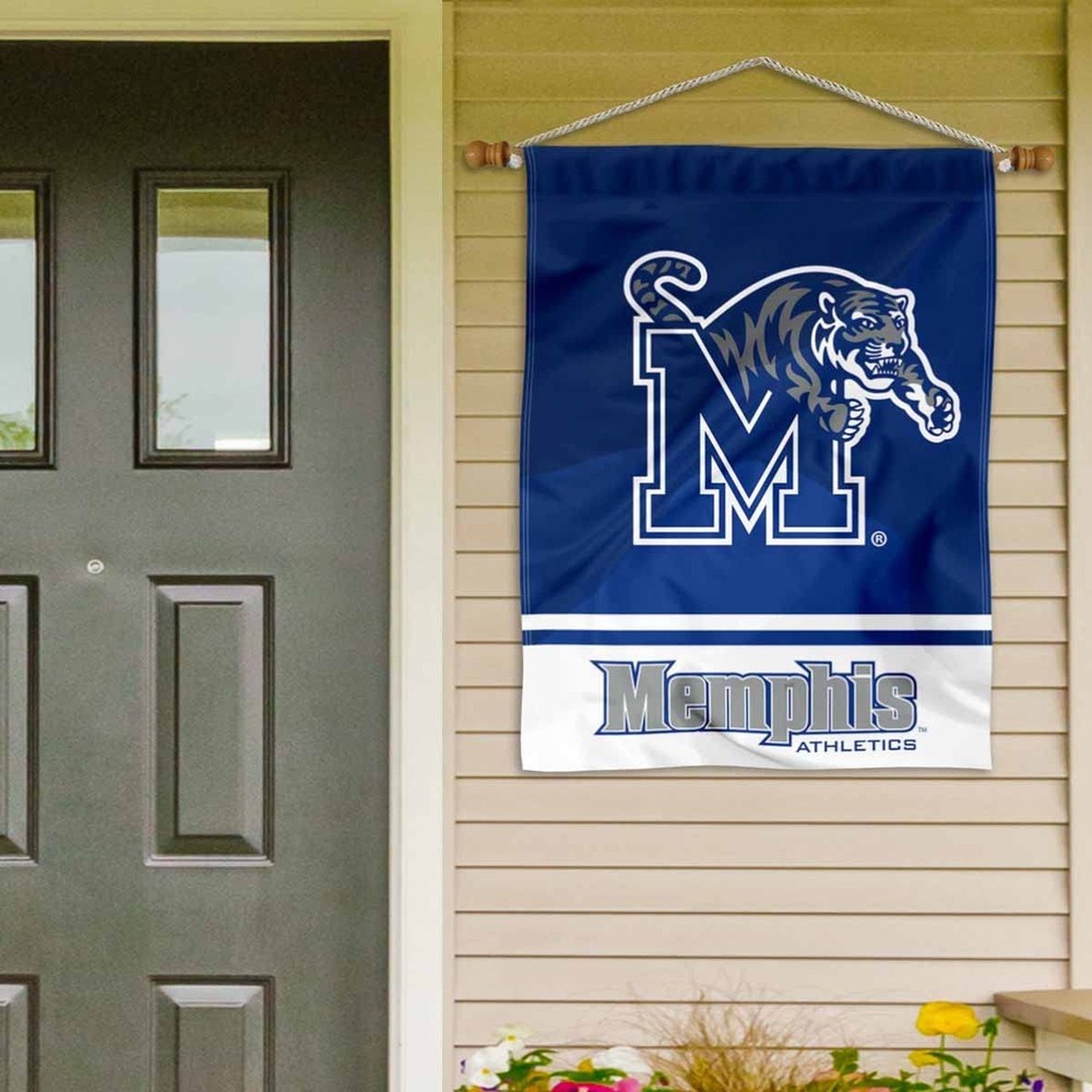 Memphis Tigers Banner with Hanging Pole