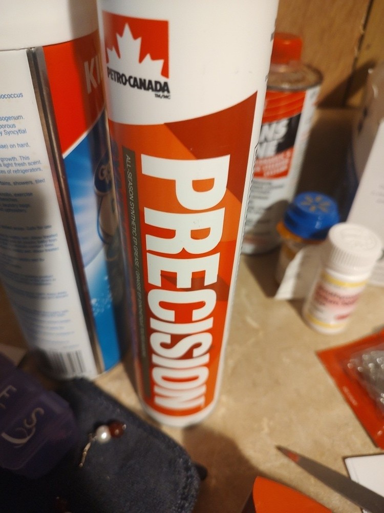 Petro Canada Precision Grease