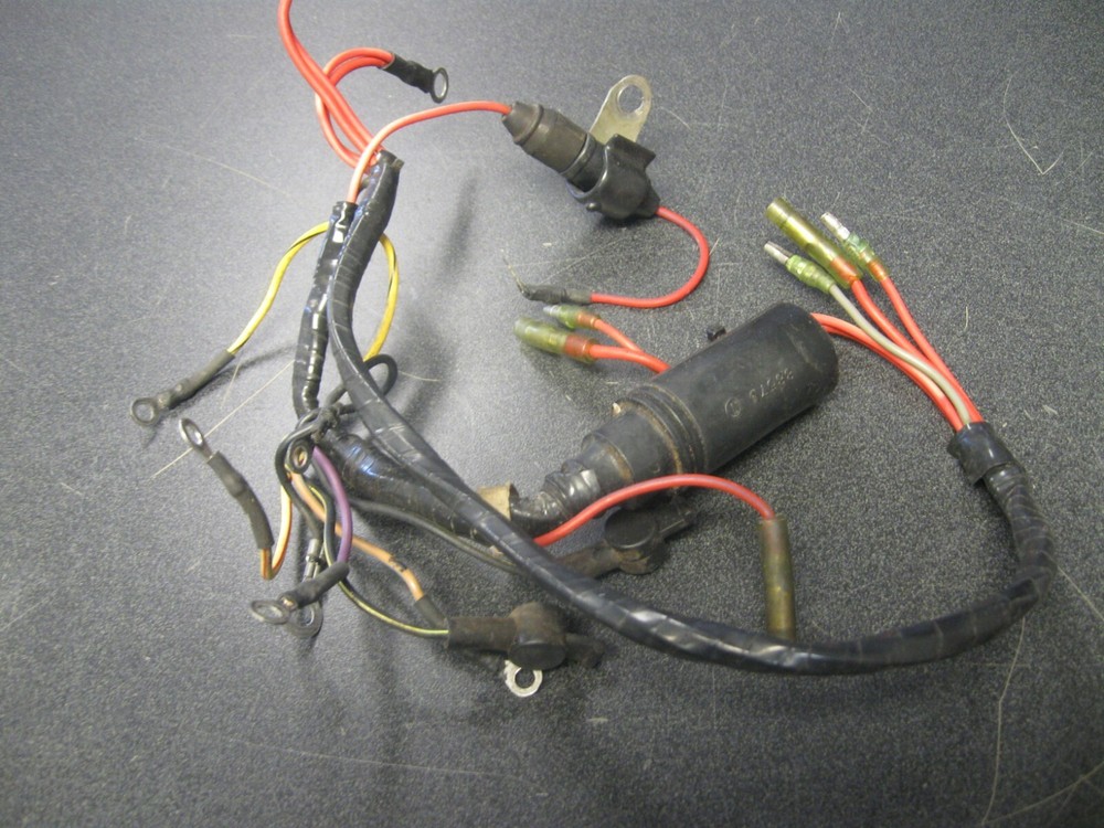 Mercury Outboard 826730A4 175HP Engine Harness BIN0320