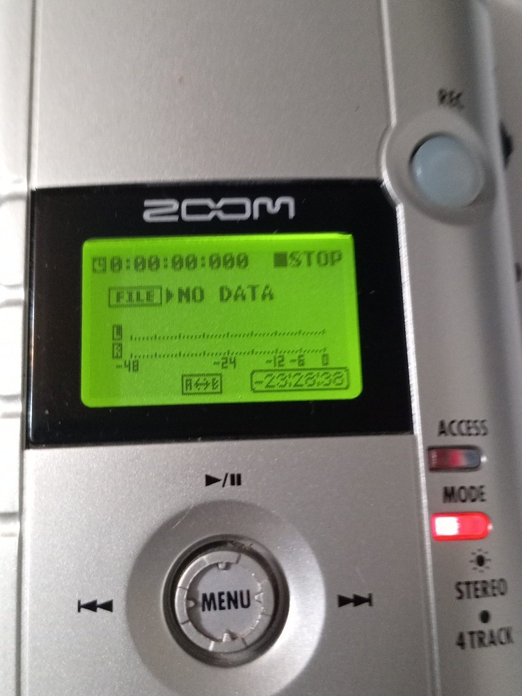 Zoom H4 Handy Digital Recorder + power adapter case memory .