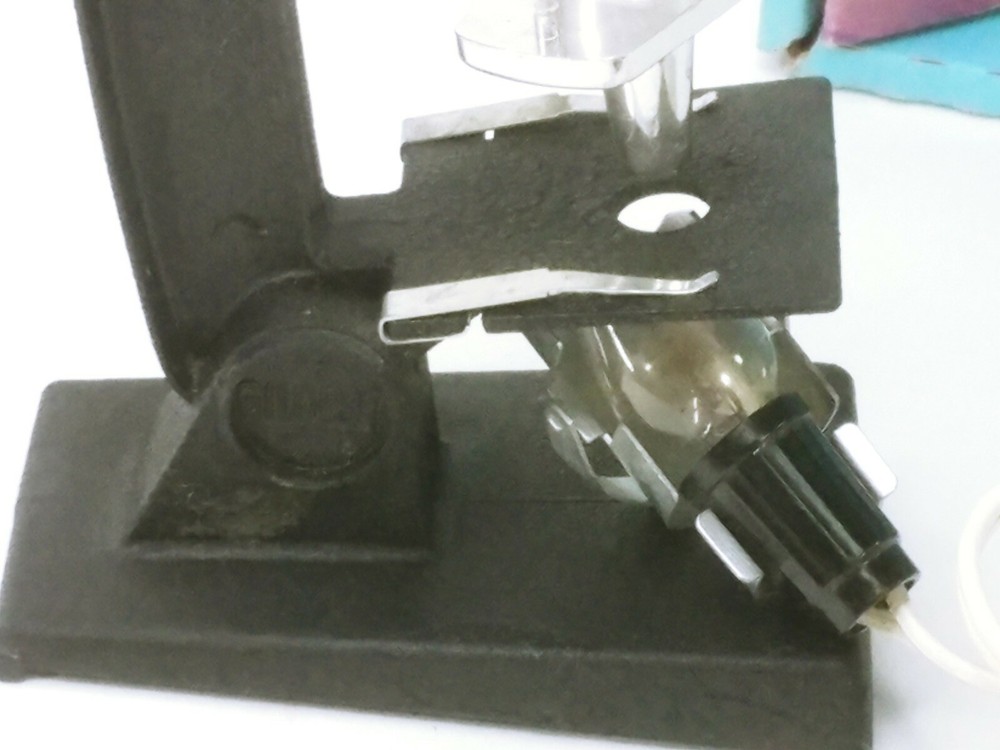 Vintage Gilbert Microcraft 75 Microscope In Original Box.