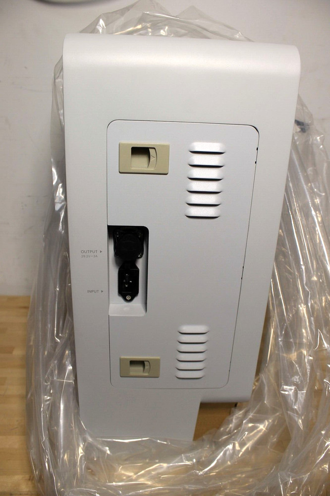 PUDU CC1 SDBC01 Docking Station