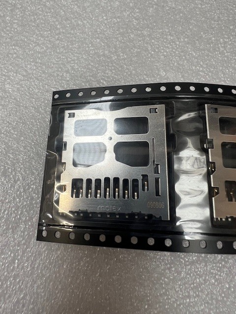 SDIO Memory Card Connector MOLEX 9WAY Header & Ejector Black 67913-0002 x3pcs