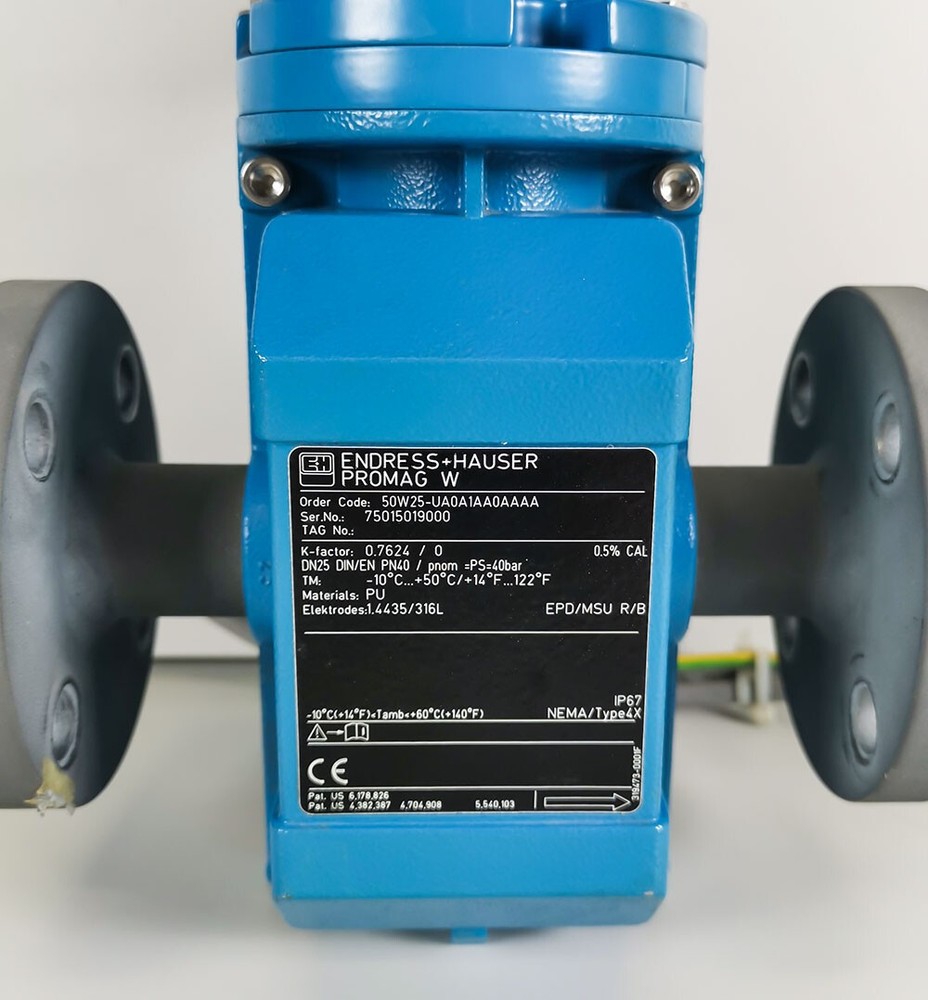 ENDRESS + HAUSER 50W25-UA0A1AA0AAAA flow meter transmitter
