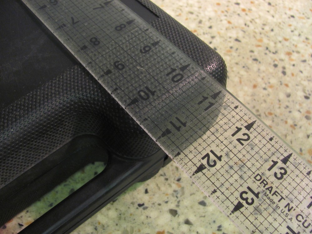 SOLID BRAND DRILL - NO BATTERY - W/ CASE AND BITS