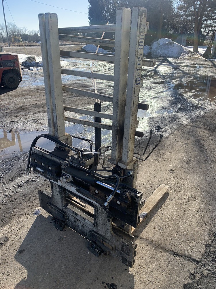 CASCADE CLASS 3 MULTI PALLET HANDLER WORKS AND OPERATES