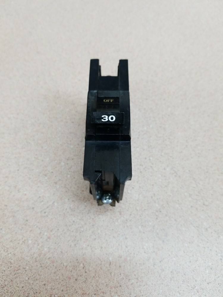 FEDERAL PACIFIC NB130 / NB130 (USED)