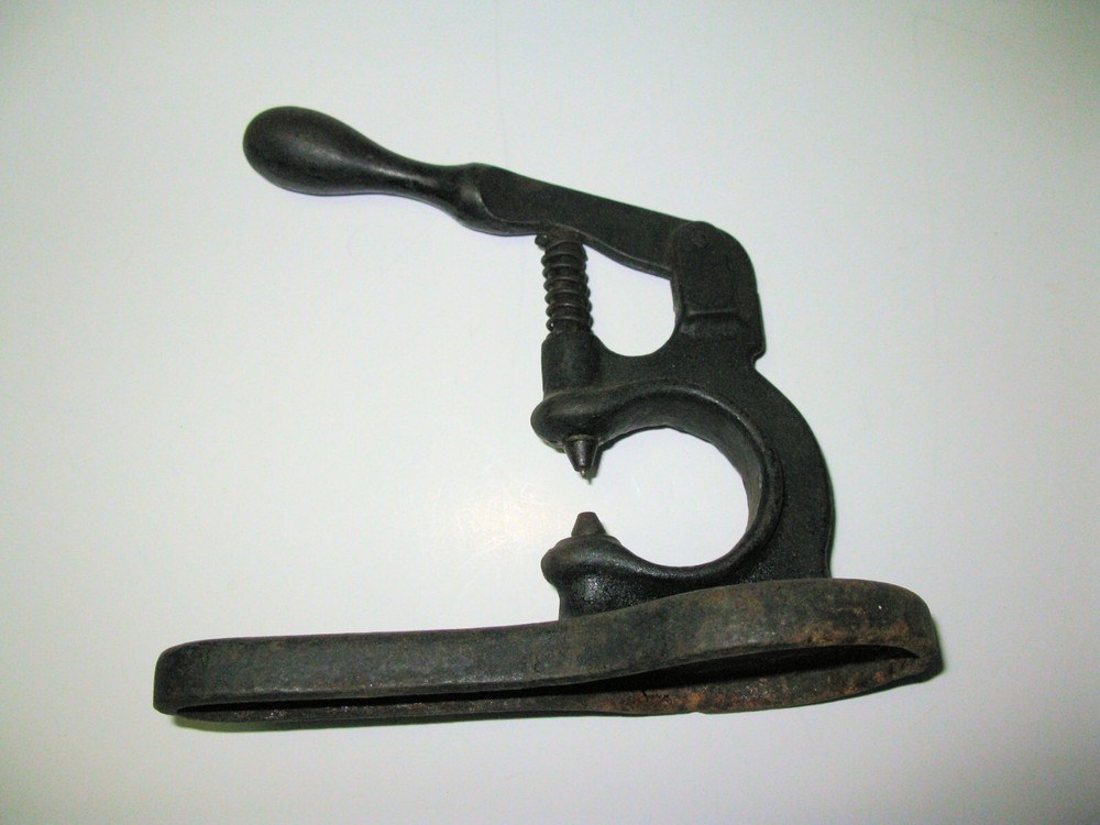 Vintage Small Hand Press Hole Punch Dimpler