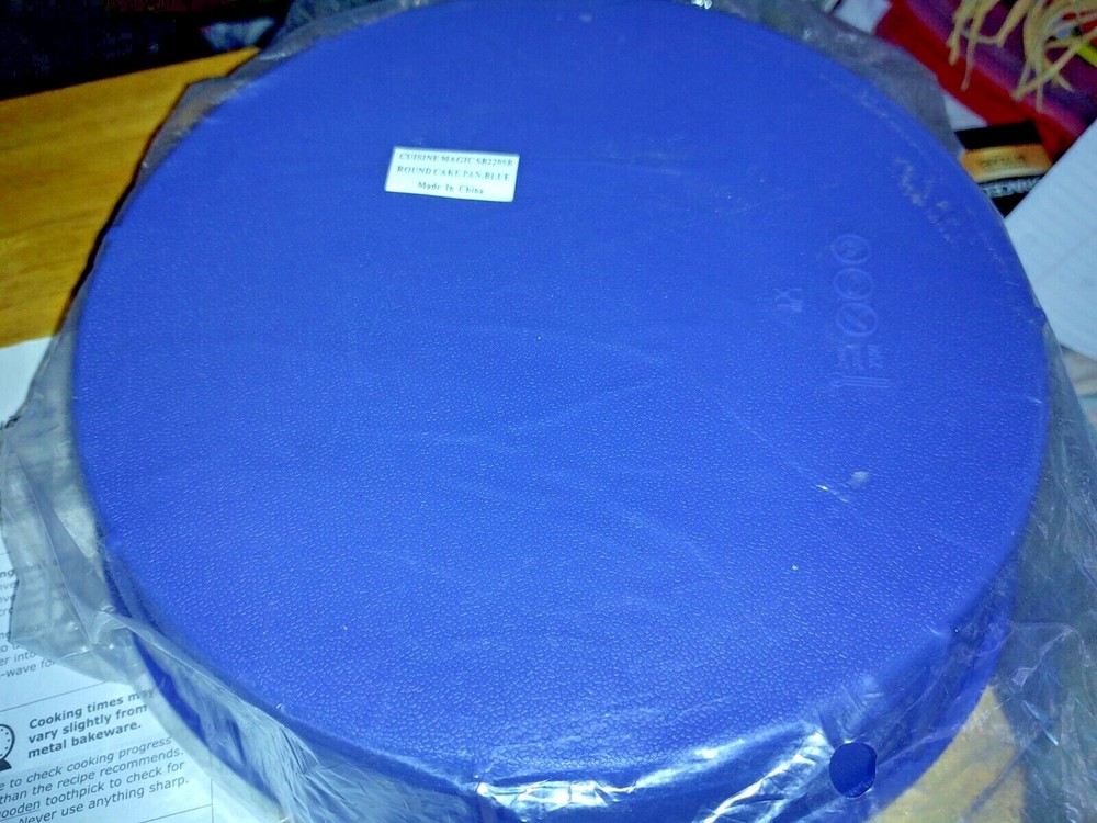 CUISINE MAGIC 2 PIECE SILCONE BAKEWARE NEW