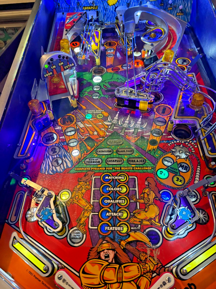 Gottlieb Gladiators Pinball Machine