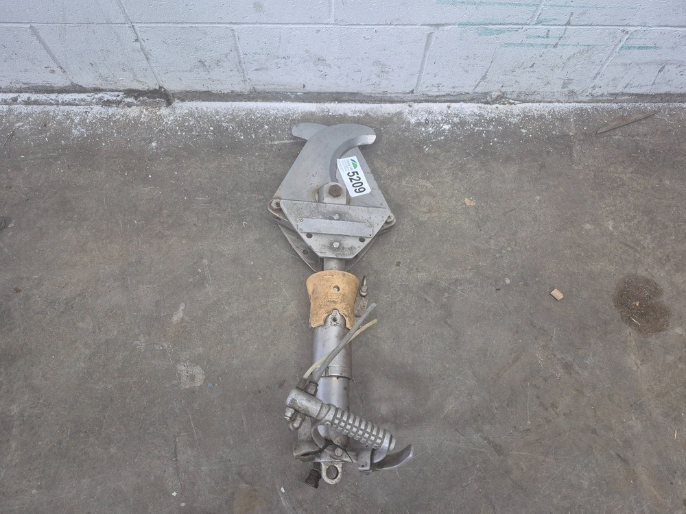 Jarvis 50G Hydraulic Dehorner