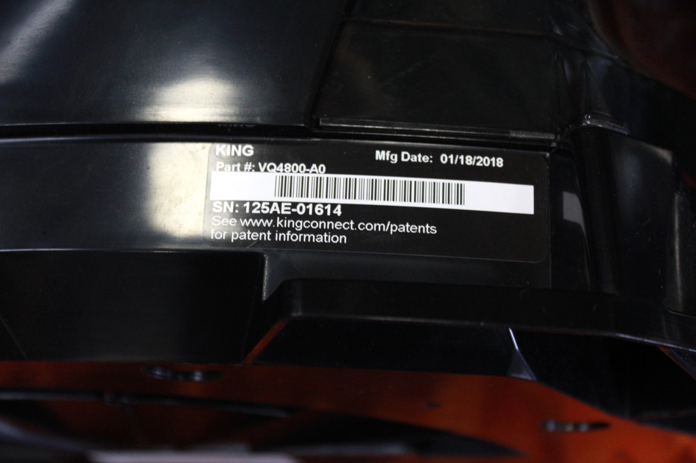 King Quest Pro Satellite VQ4800 w/ Bag