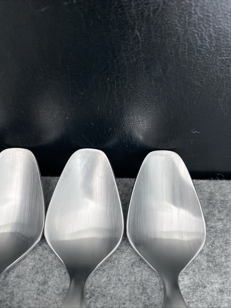4 Retroneu 18/10 Stainless SILHOUETTE Flatware Dinner Spoon Flatware