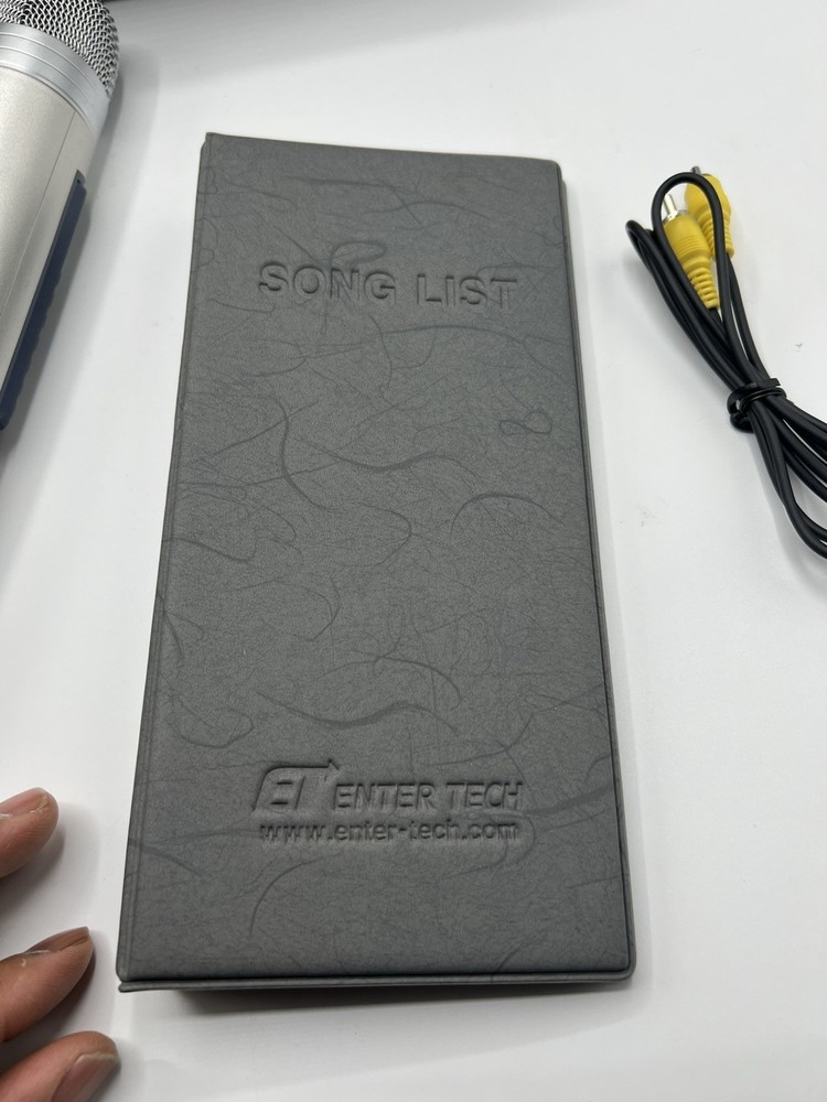 Magic Sing ii Enter Tech Karaoke Microphone EXCELLENT CONDITION, WORKING