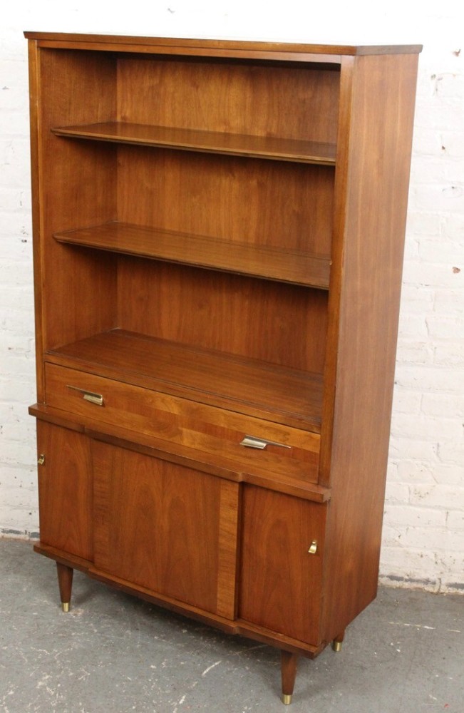 Mid-Century Vintage American Walnut Bookcase