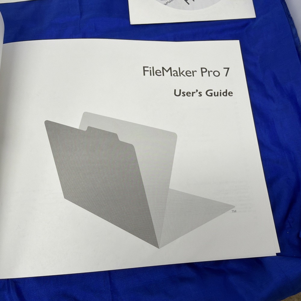 FileMaker Pro 7 Software for Mac CD-ROM Complete with Box & Manuals