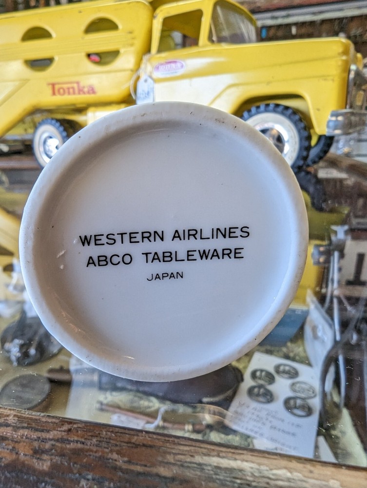 Western Airline's ABCO Tableware Creamer