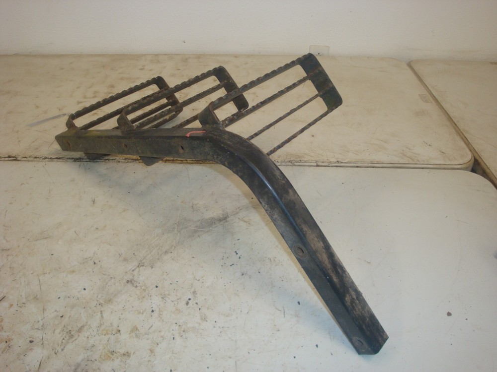 1993 AGCO 8630 Tractor Left Step Bracket Assembly
