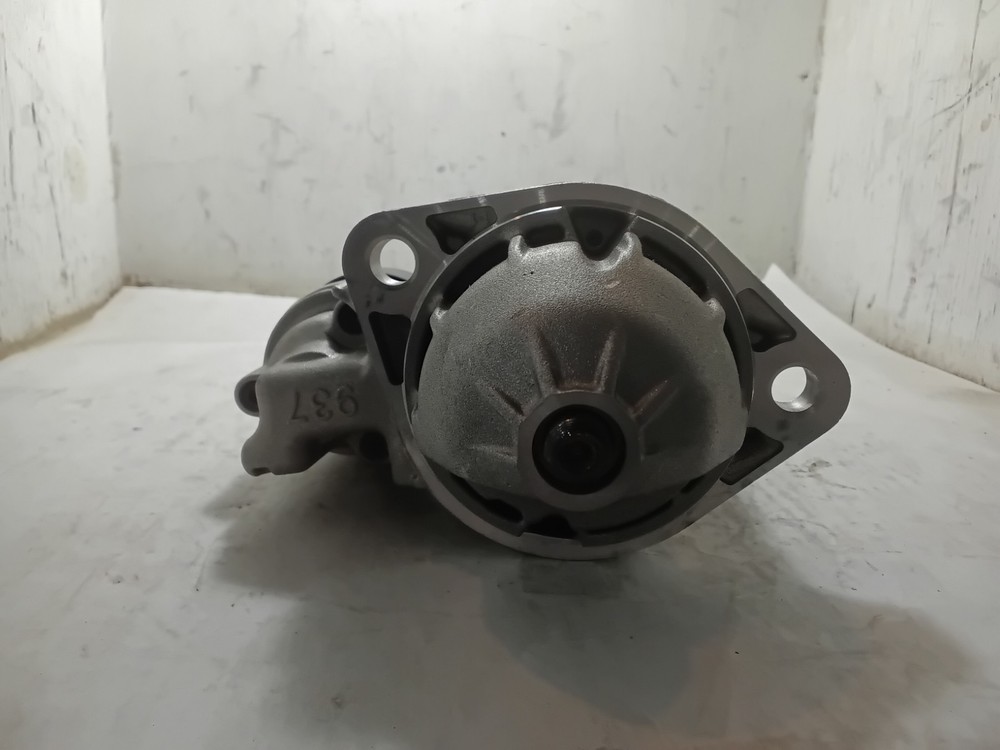 BOSCH 0-001-109-370 STARTER (J5B)
