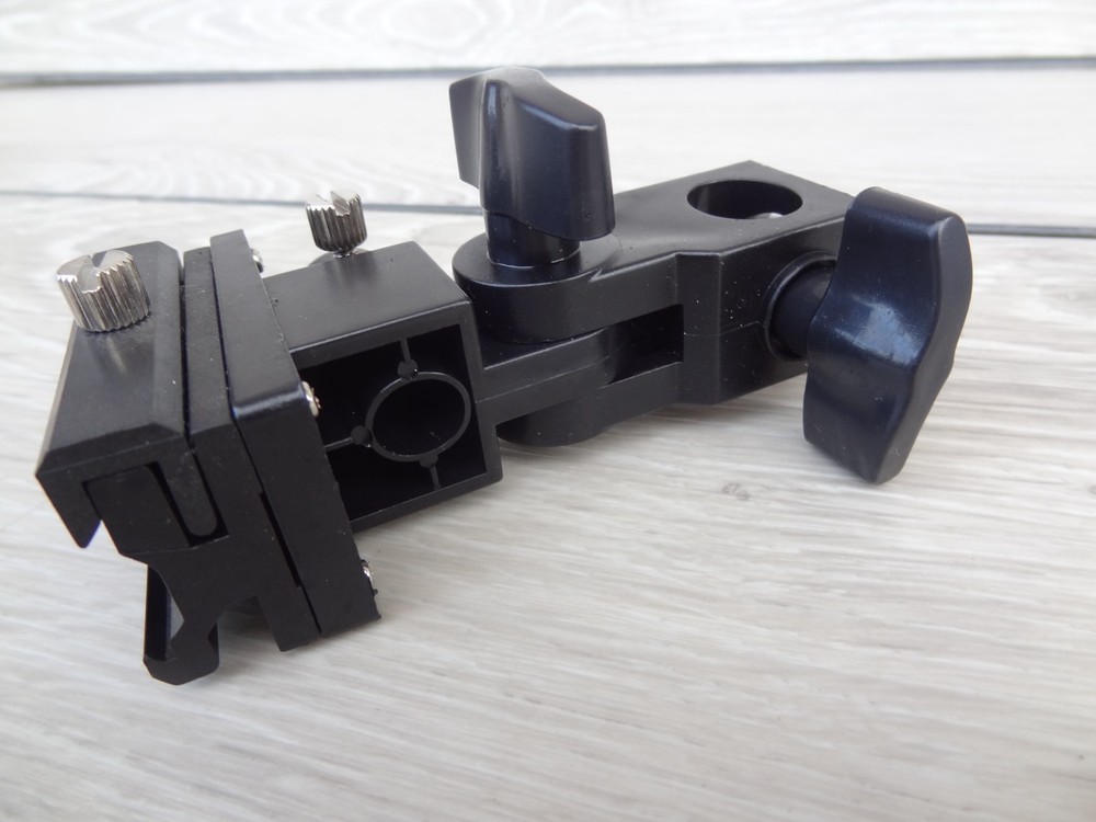 Adjustable Light Stand Adapter w/ Umbrella Holder Versatile Flash Light Bracket