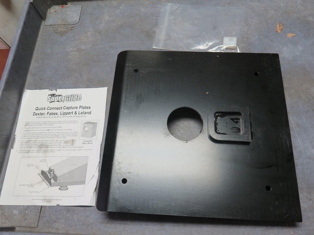 Pullrite 331704 Quick Connect Capture Plate for Lippert 1621 King Pin Box (8-C1)