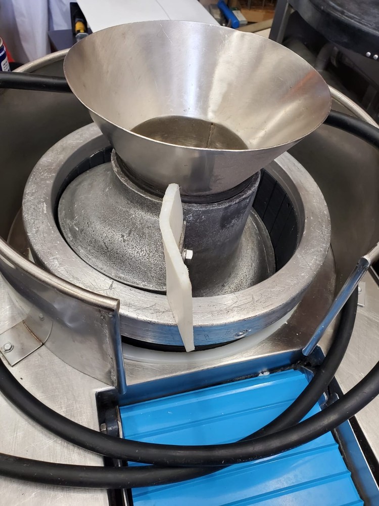 BAKING MACHINES Dough Rounder AM Manufacturing