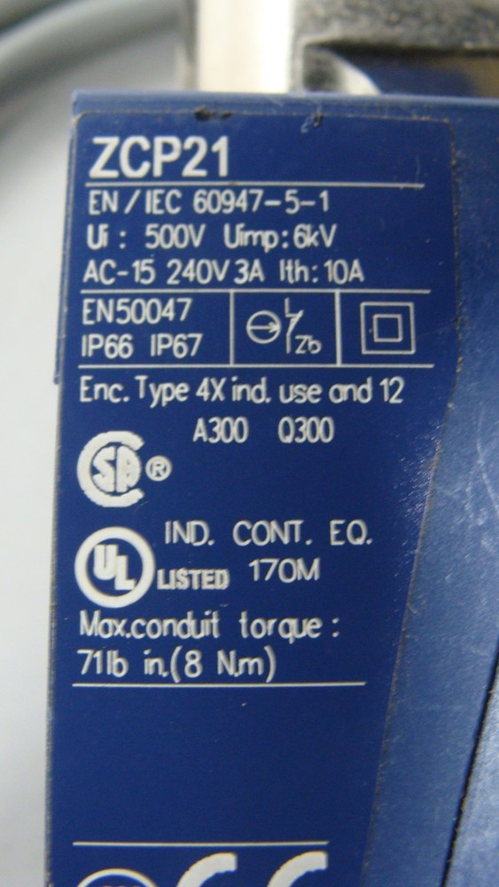 Telemecanique Limit Switch ZCP21 NOS