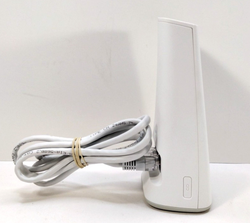IQ Mesh Router in White RP052M