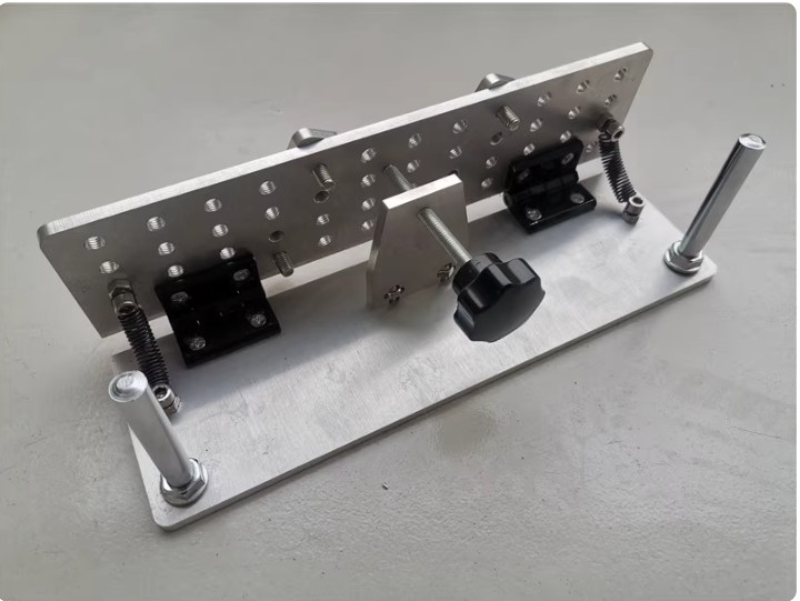 Handheld Stainless Steel Roughing and Sharpening Multi-Function DIY Tool