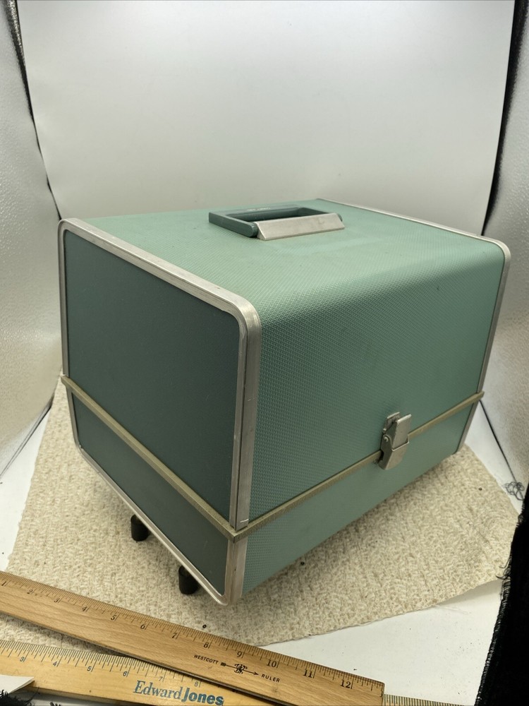 Vintage Argus 500 Electromatic Remote Automatic Slide Projector Needs Bulb
