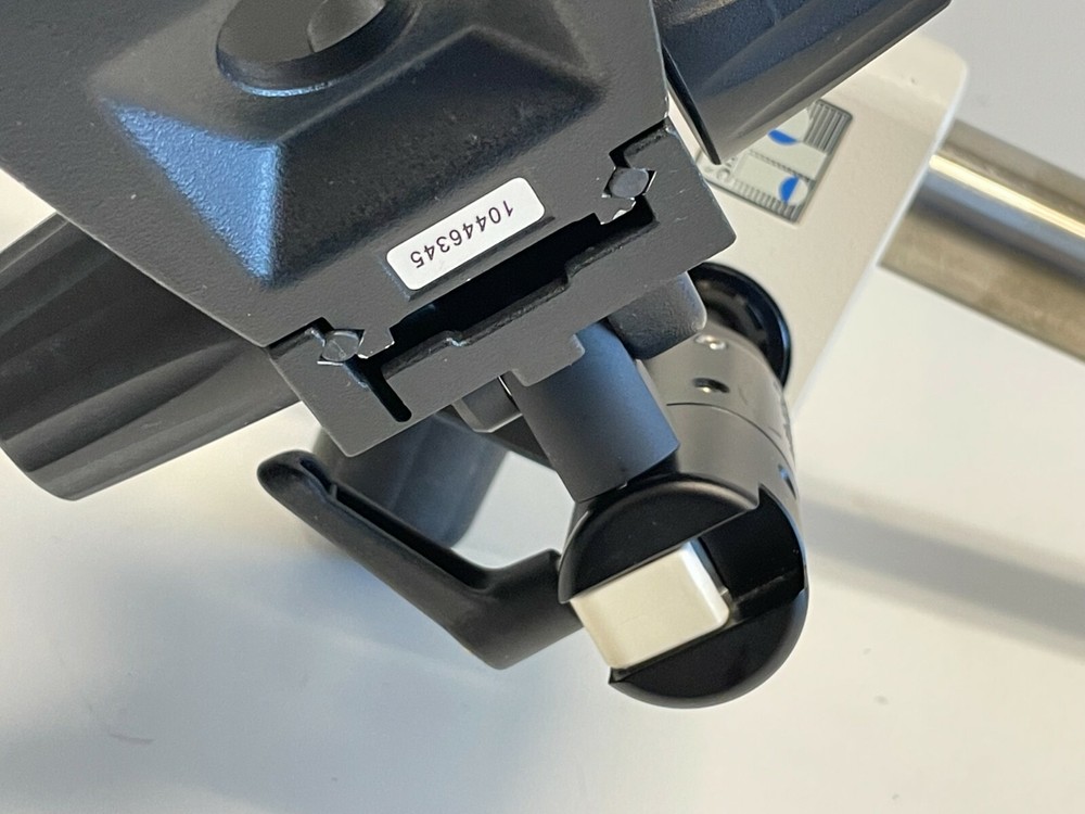 Diagnostic Instruments Dual Arm Boom