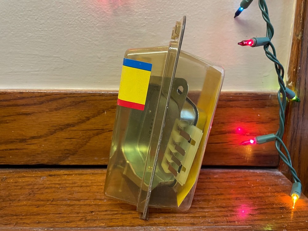 Wells - VR749 - Voltage Regulator - Ford