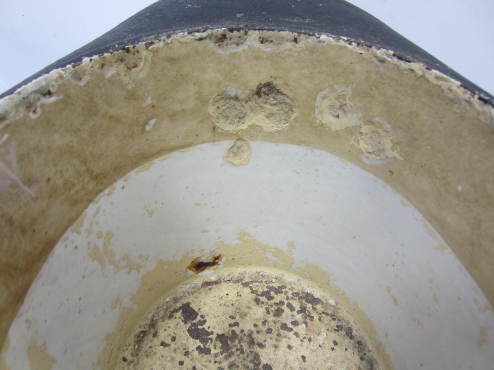 Antique Cast Iron Top Hat Spittoon