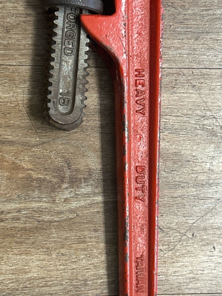 OLYMPIA TOOLS 18" PIPE WRENCH (SBL011915)