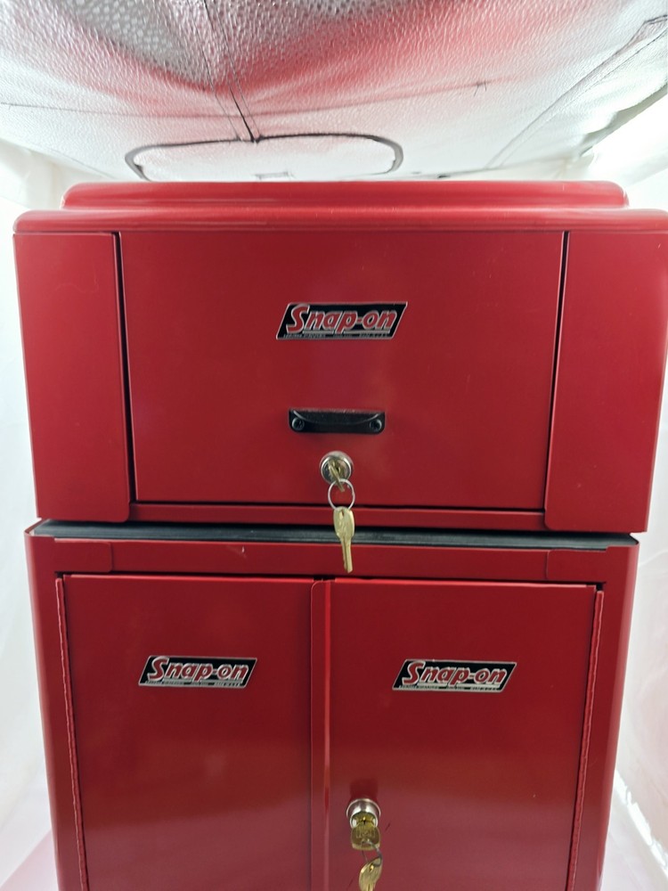 Snap On Mini Tool Box 1:2 26x16x10"
