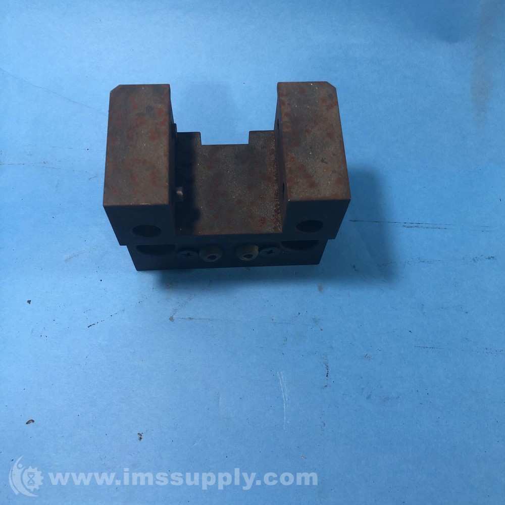 03129 Threaded Tool Holder Block USIP