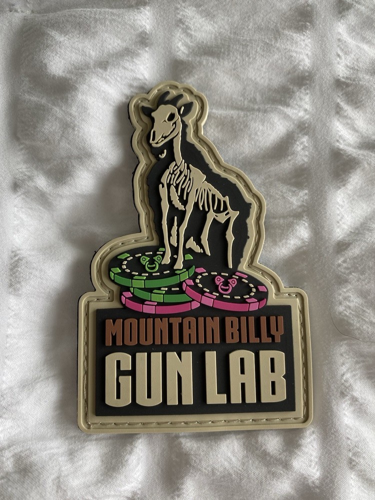 SHOT💥Show 2026 Mountain Billy “Gun Lab” PVC Morale Patch, Hook & Loop, NEW!