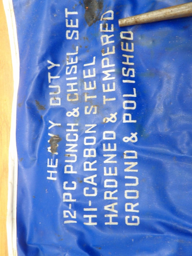 11 Piece Ram Tool Punch & Chisel Set With Storage Pouch